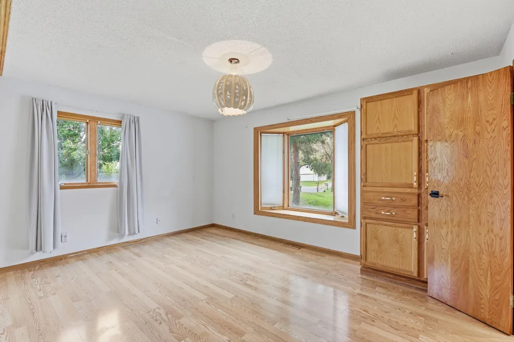 20046 Hillside Drive Corcoran, MN 55374