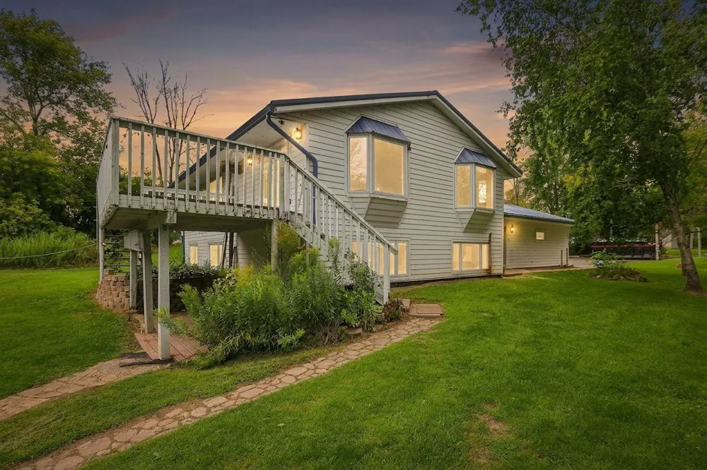20046 Hillside Drive Corcoran, MN 55374