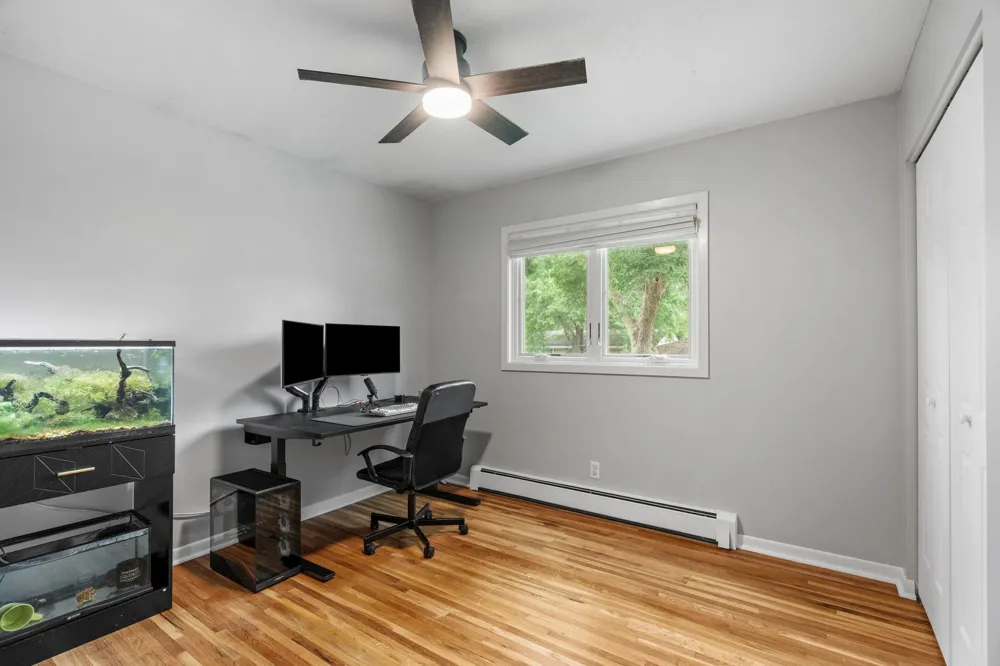 2216 E 114th Street Burnsville, MN 55337