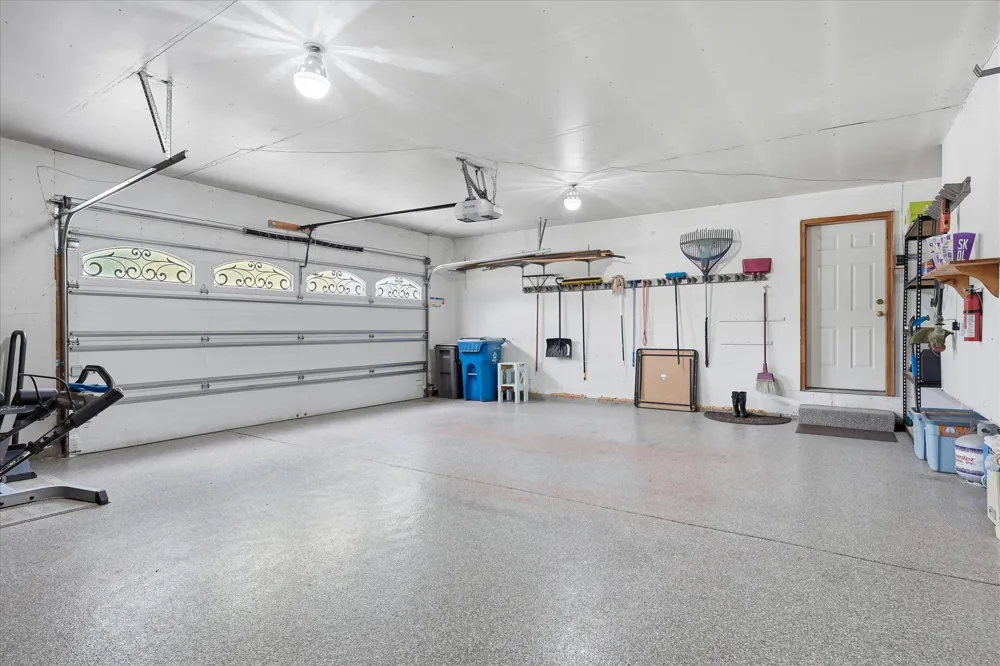 13705 59th Place Plymouth, MN 55446