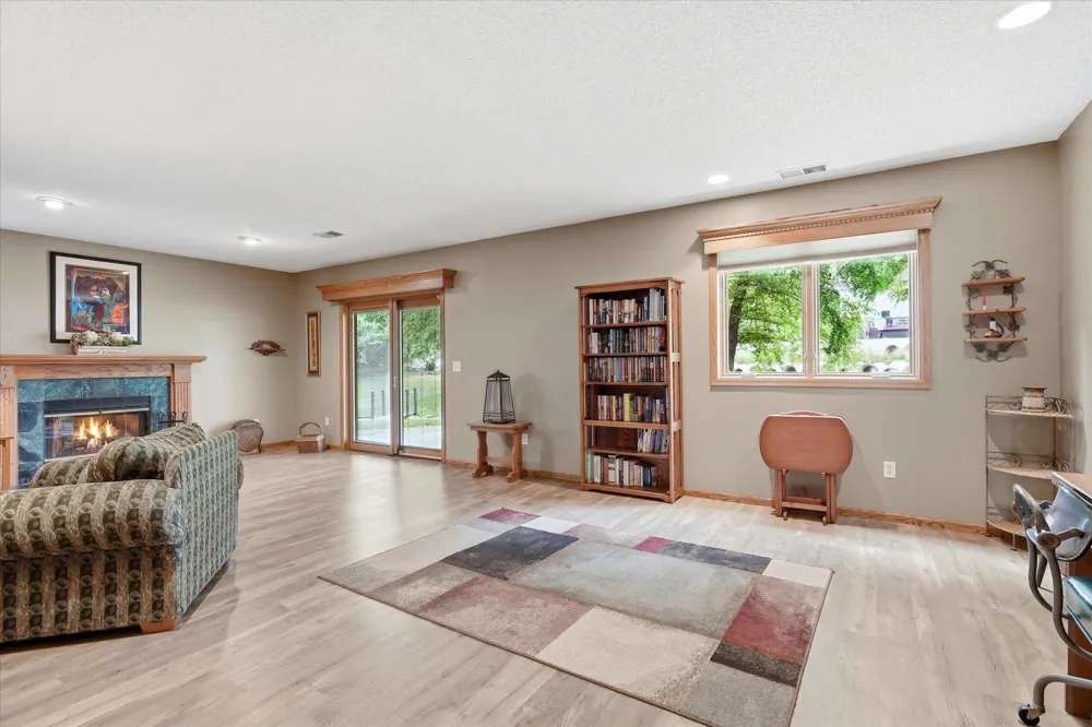 13705 59th Place Plymouth, MN 55446