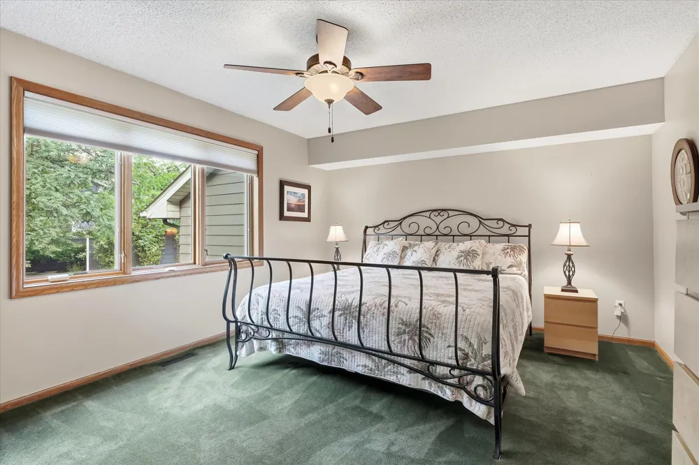 13705 59th Place Plymouth, MN 55446