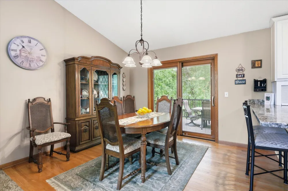 13705 59th Place Plymouth, MN 55446