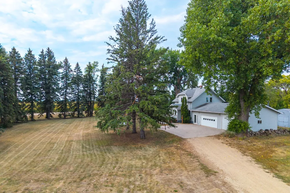 16823 53rd Street SE Kindred, ND 58051