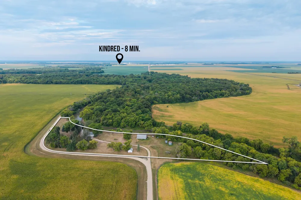 16823 53rd Street SE Kindred, ND 58051