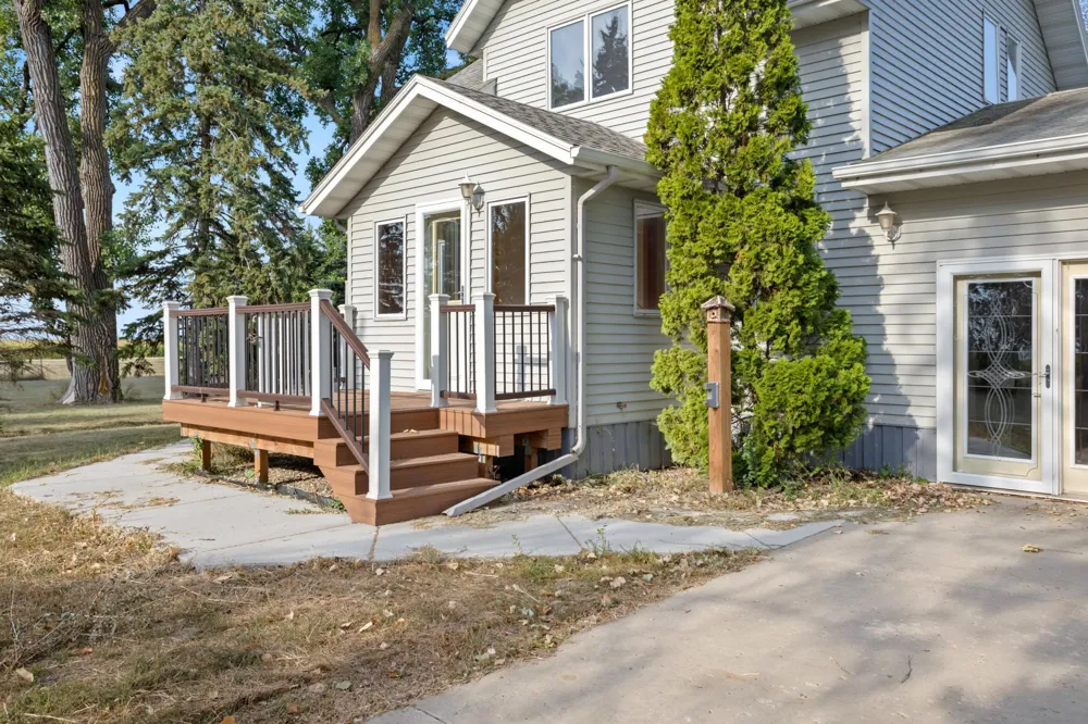 16823 53rd Street SE Kindred, ND 58051