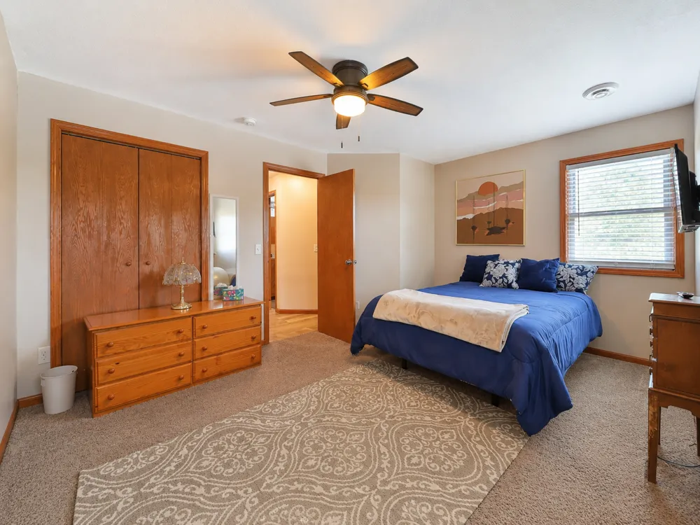 3736 Cedar Scenic Road Baxter, MN 56425