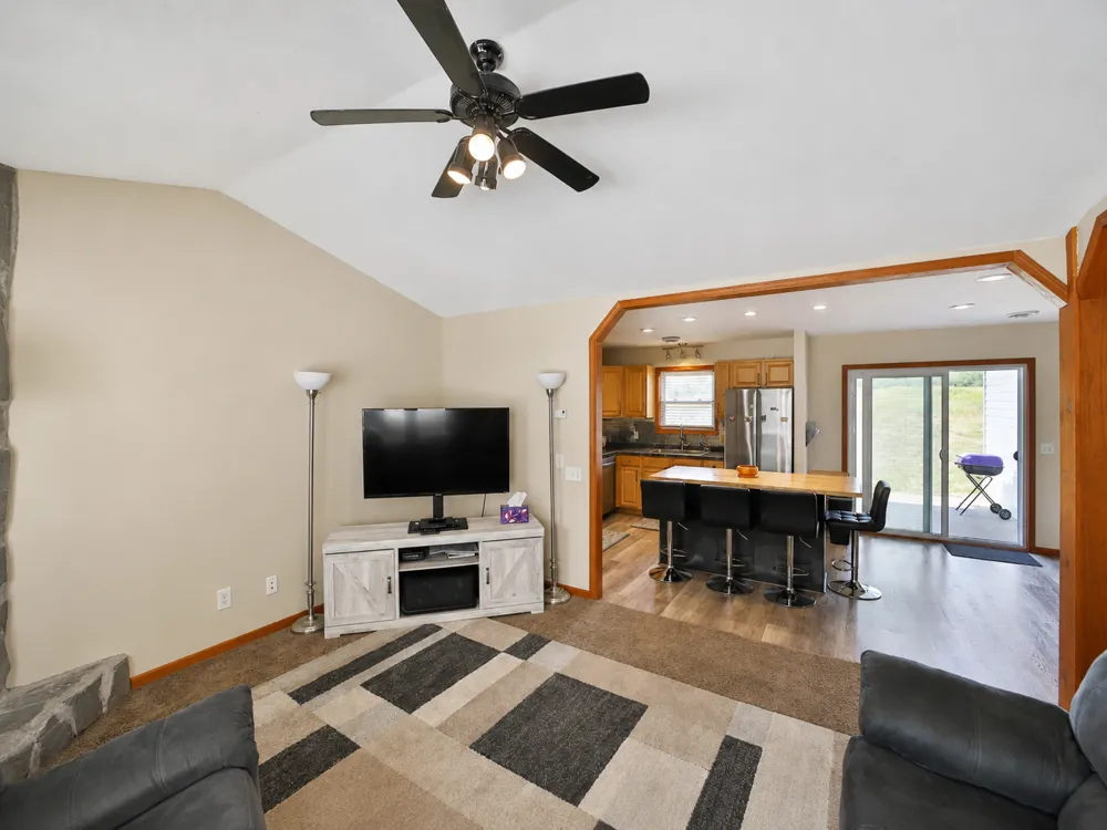 3736 Cedar Scenic Road Baxter, MN 56425