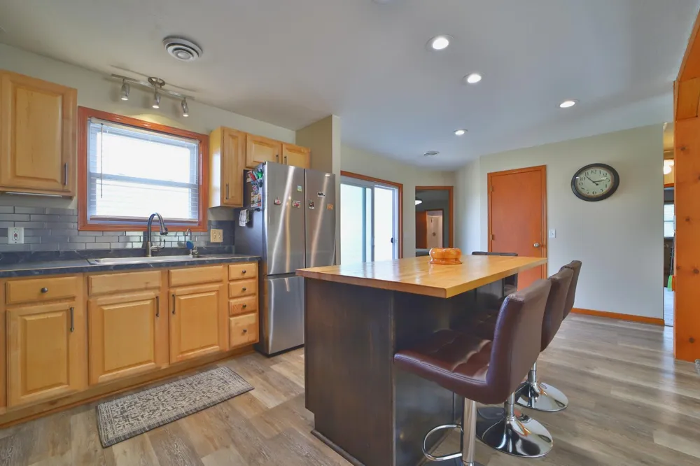3736 Cedar Scenic Road Baxter, MN 56425