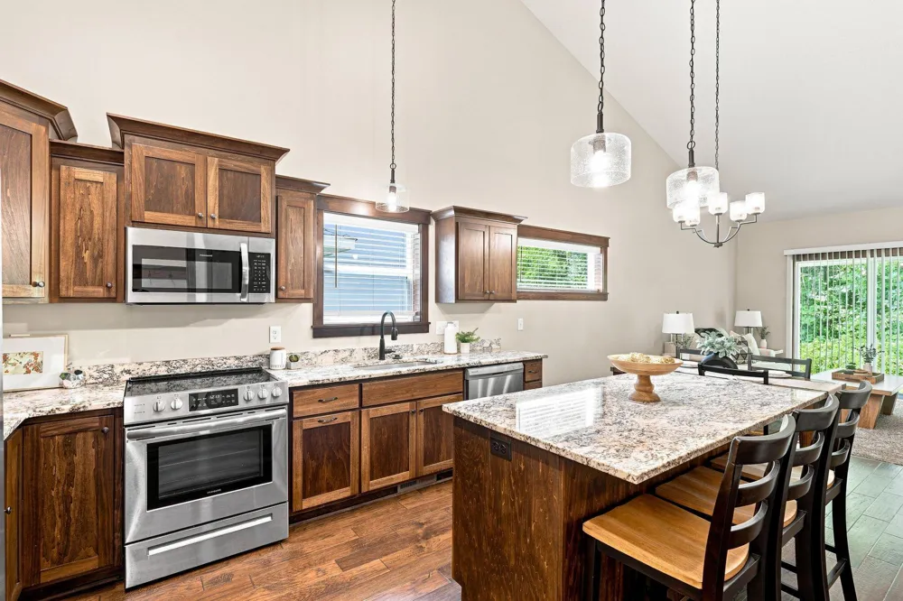 7801 Ava Trail Inver Grove Heights, MN 55077