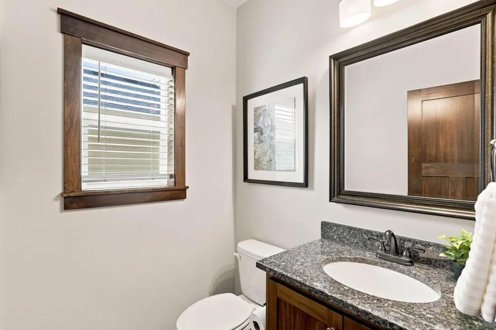 7801 Ava Trail Inver Grove Heights, MN 55077