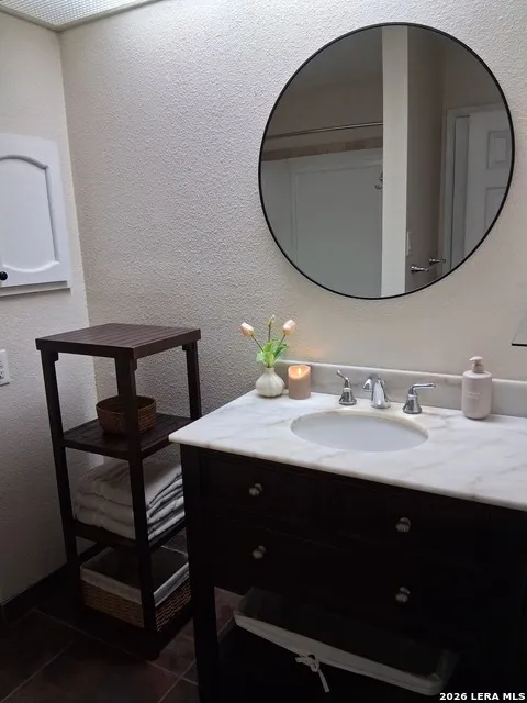 2811 Woodbury Dr Unit 306 San Antonio, TX 78217