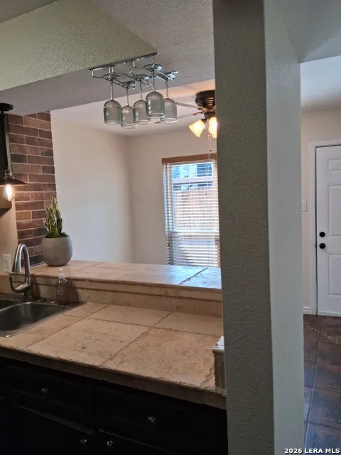 2811 Woodbury Dr Unit 306 San Antonio, TX 78217