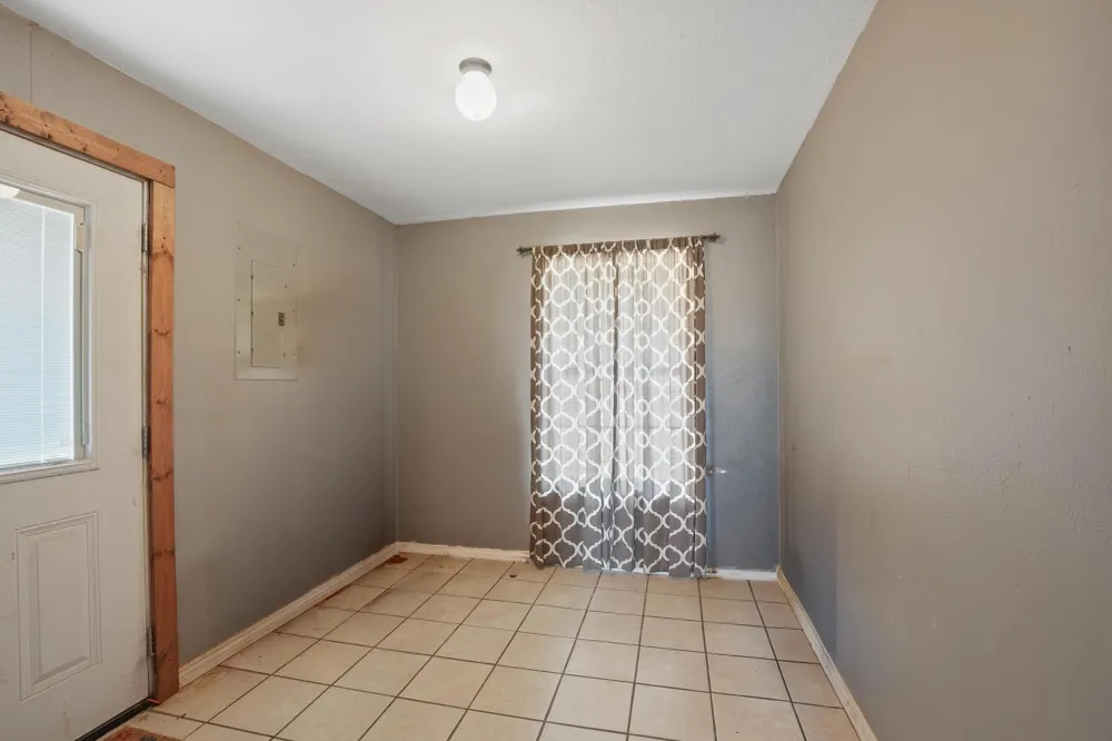 3861 State Highway 75 S Centerville, TX 75833