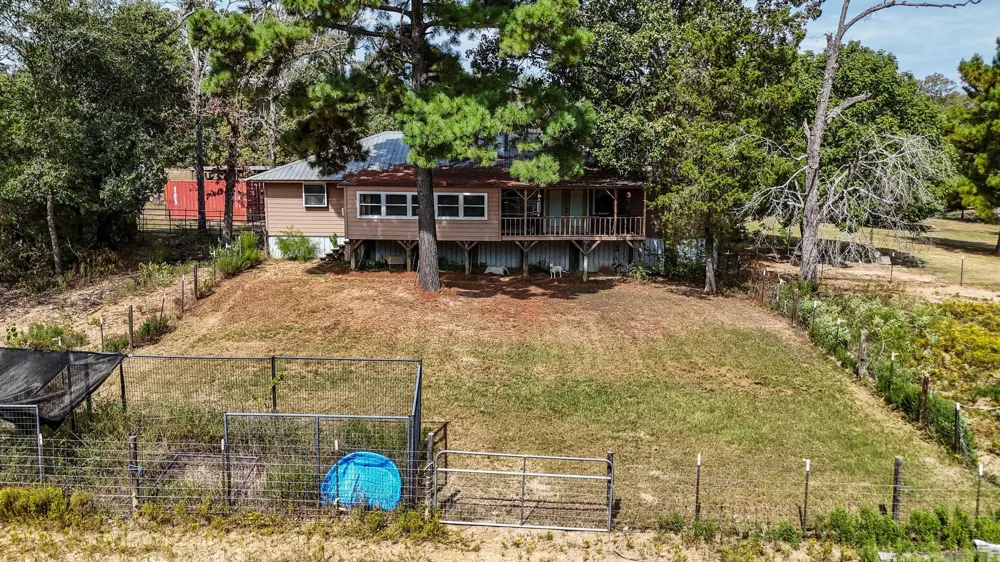 3861 State Highway 75 S Centerville, TX 75833