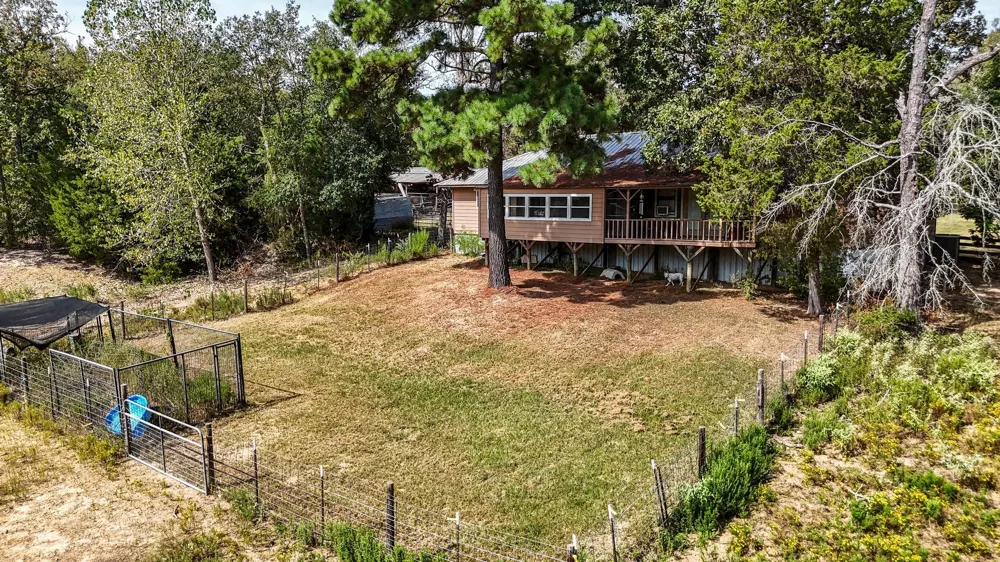 3861 State Highway 75 S Centerville, TX 75833