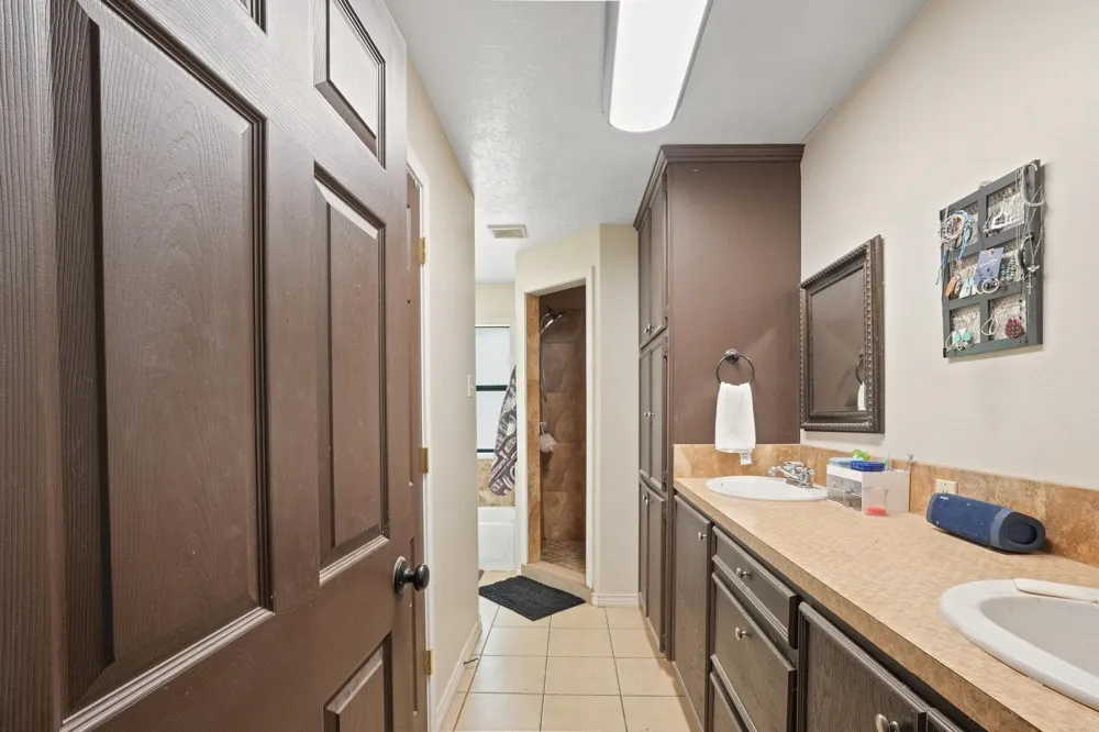 3861 State Highway 75 S Centerville, TX 75833