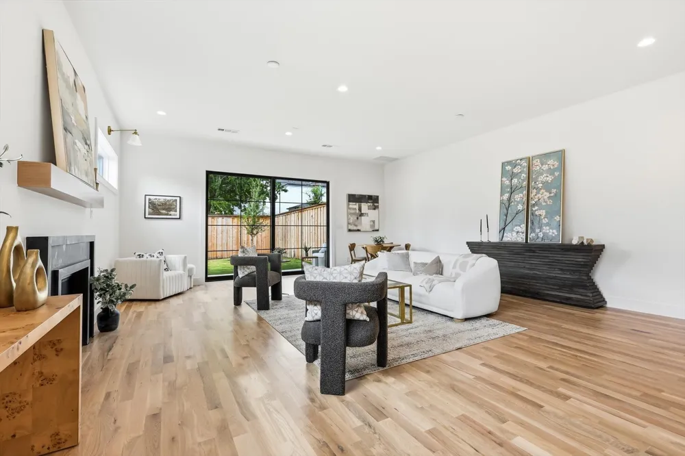 4614 Hopkins Avenue Dallas, TX 75209