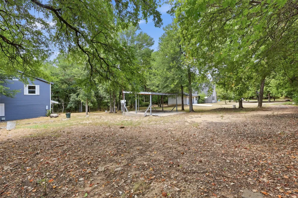 103 Calhoun Bend Azle, TX 76020