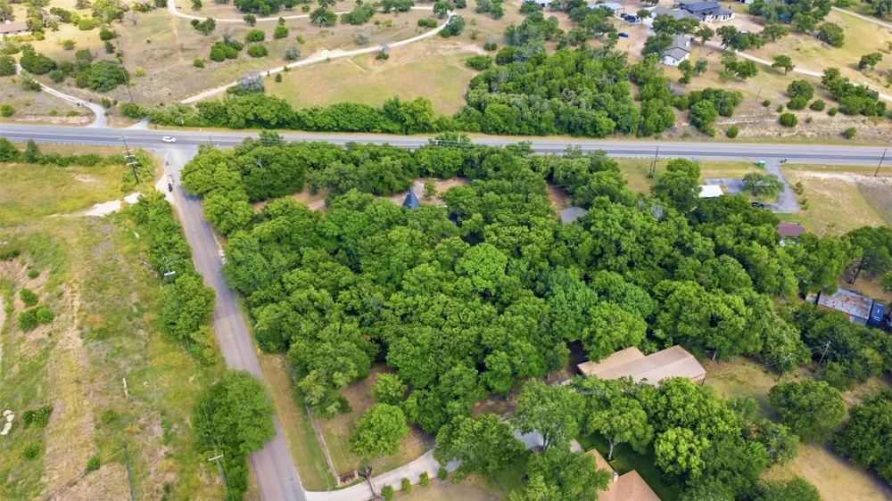 103 Calhoun Bend Azle, TX 76020