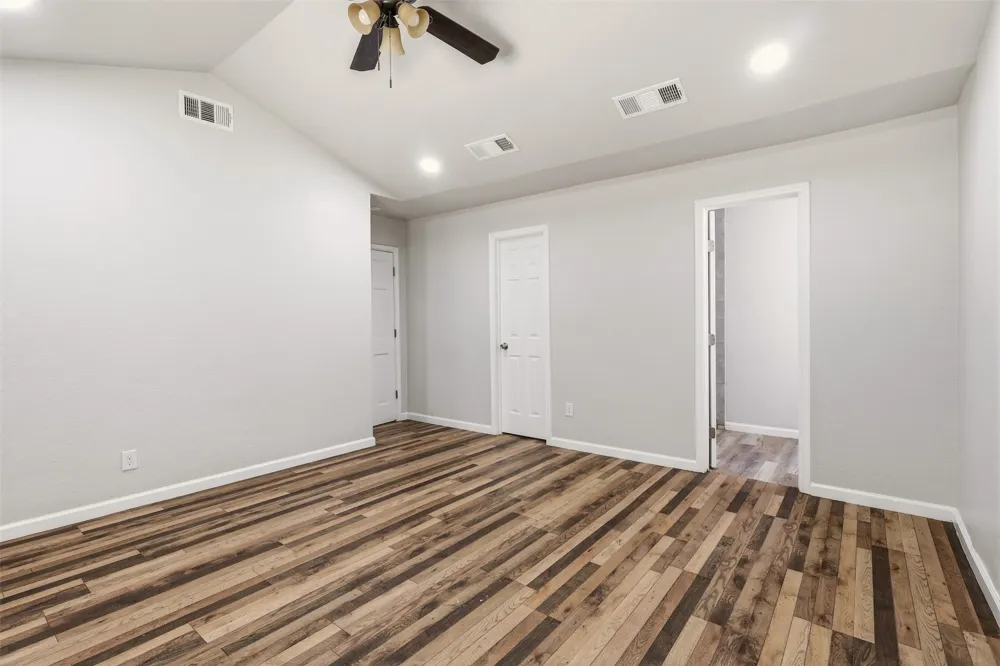 103 Calhoun Bend Azle, TX 76020