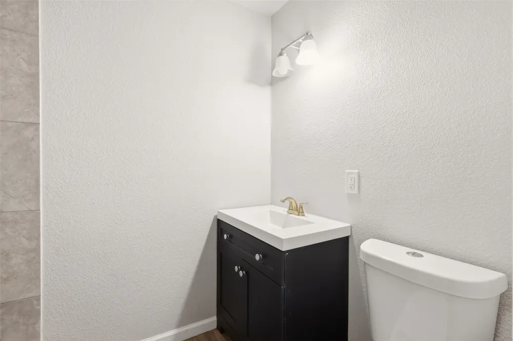 103 Calhoun Bend Azle, TX 76020