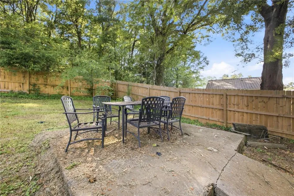 521 Mcdaniel Station Road SW Calhoun, GA 30701