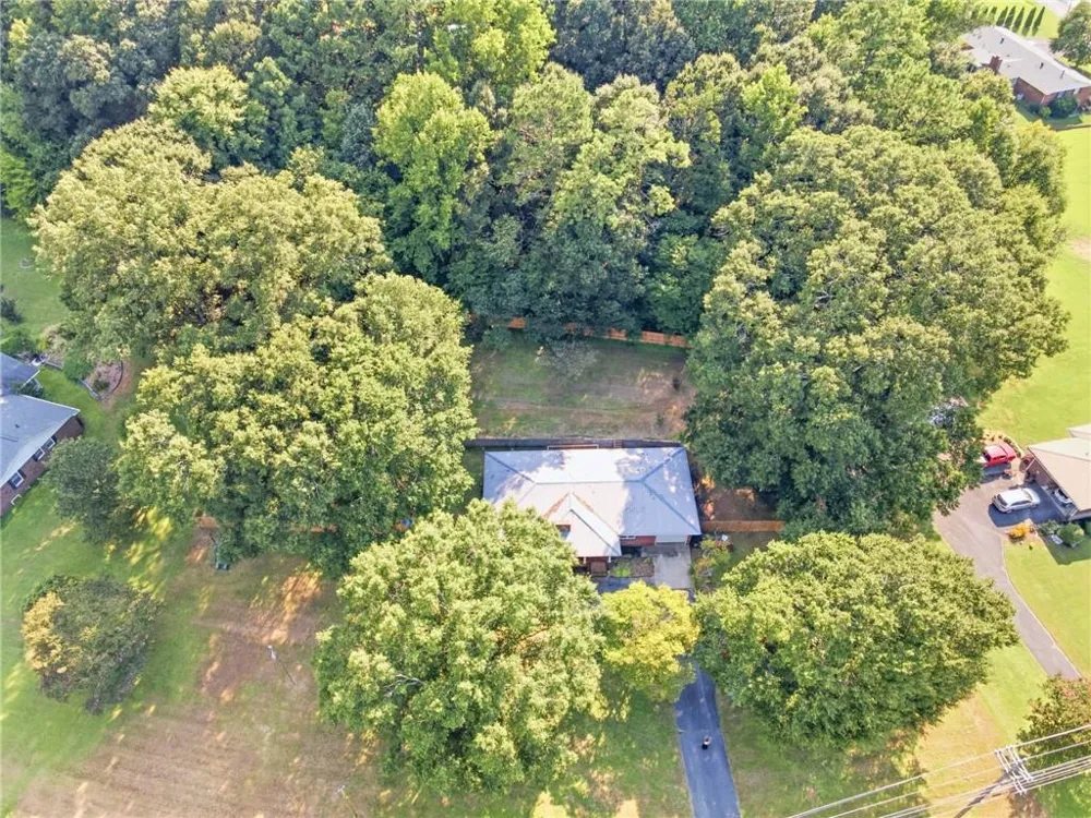 521 Mcdaniel Station Road SW Calhoun, GA 30701