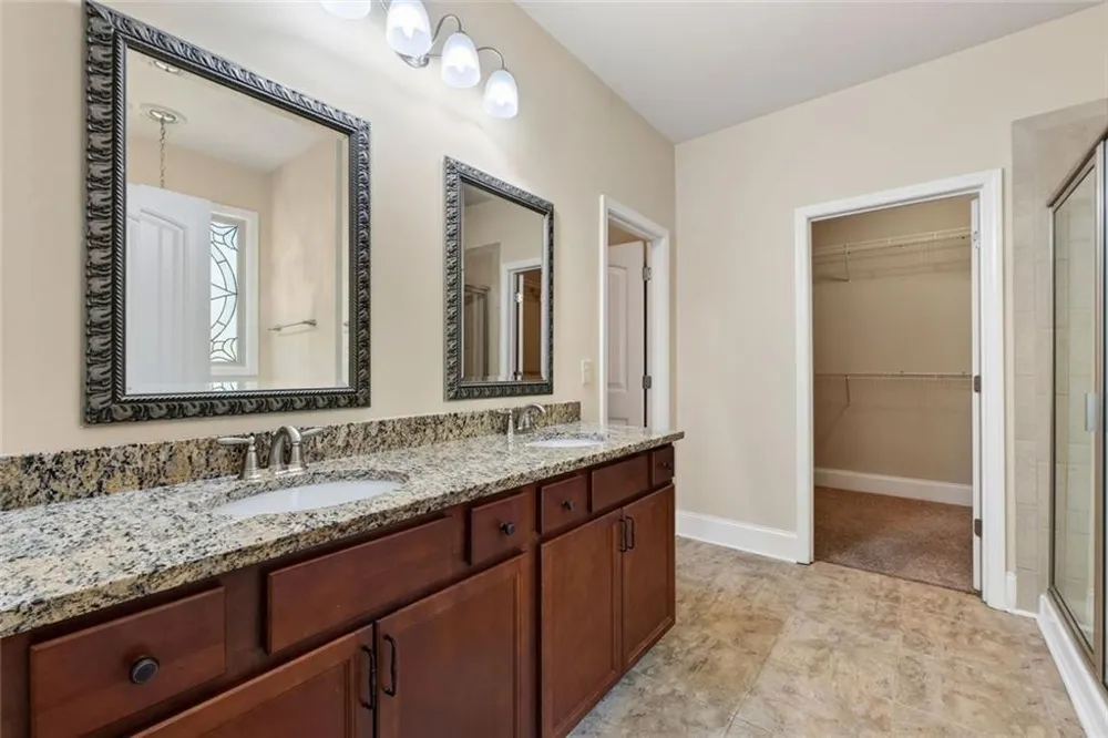 1125 Pebble Creek Lane Locust Grove, GA 30248