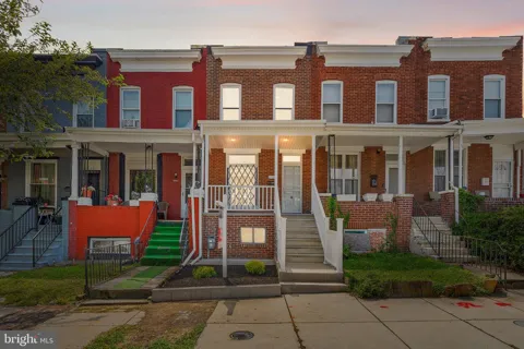 627 BARTLETT AVENUE