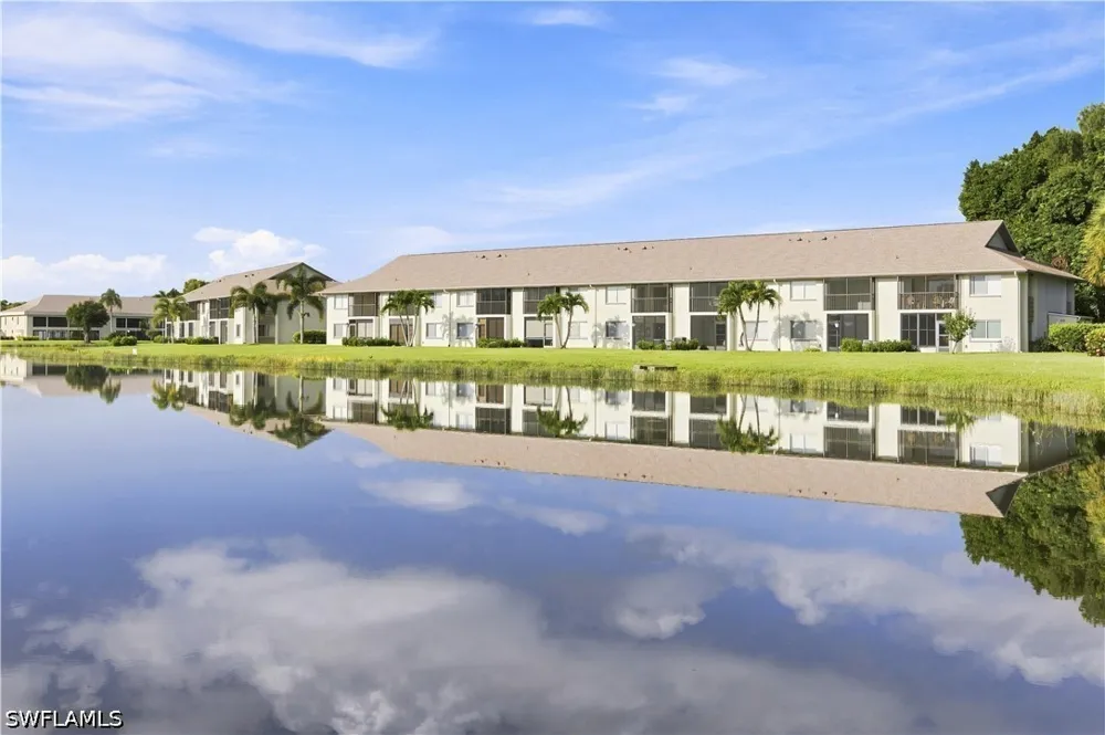 Cross Creek Court #209 Fort Myers, FL 33912