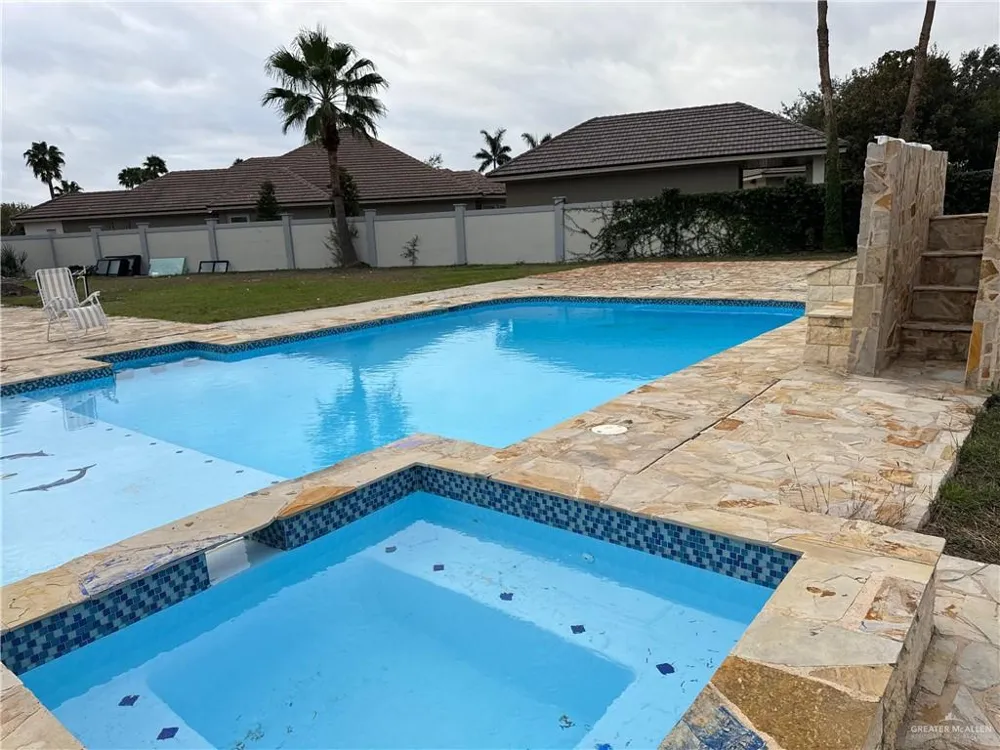 2600 Santa Laura Mission, TX 78572