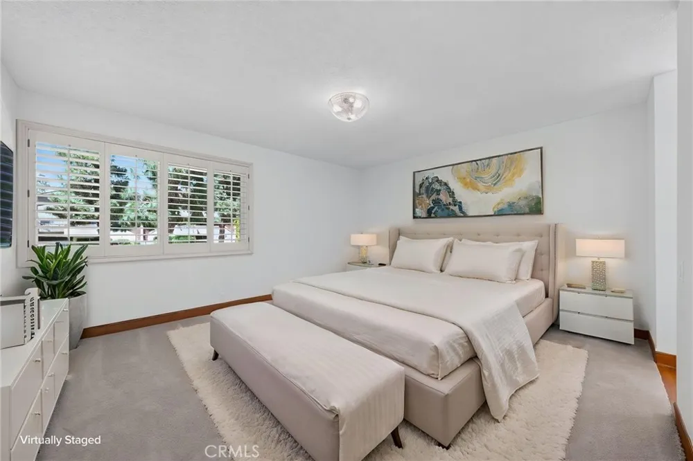 879 Miller Court Ventura, CA 93003