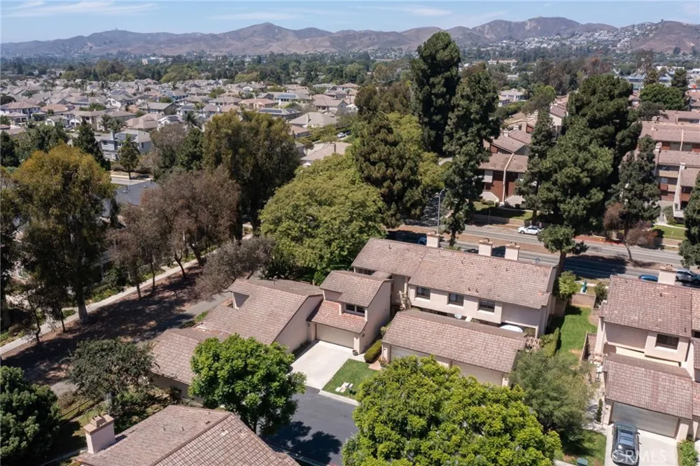 879 Miller Court Ventura, CA 93003