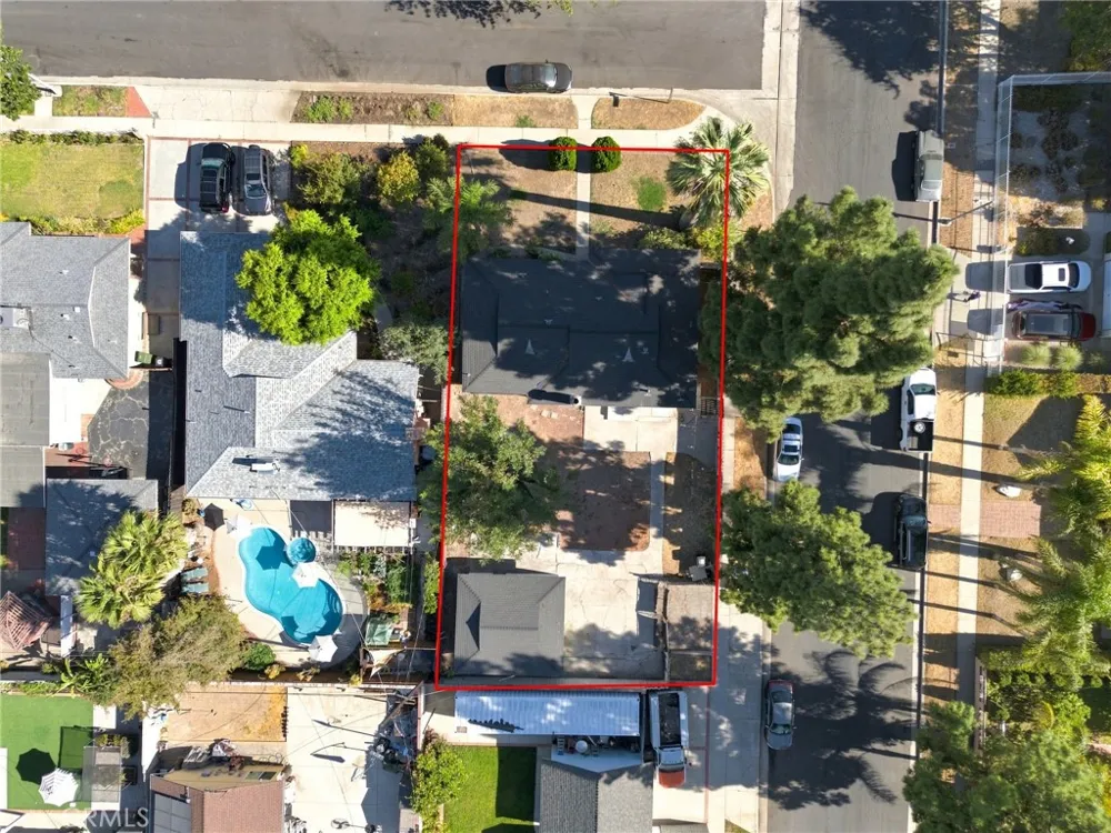17030 Celtic Street Granada Hills, CA 91344