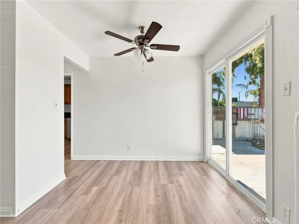 17030 Celtic Street Granada Hills, CA 91344