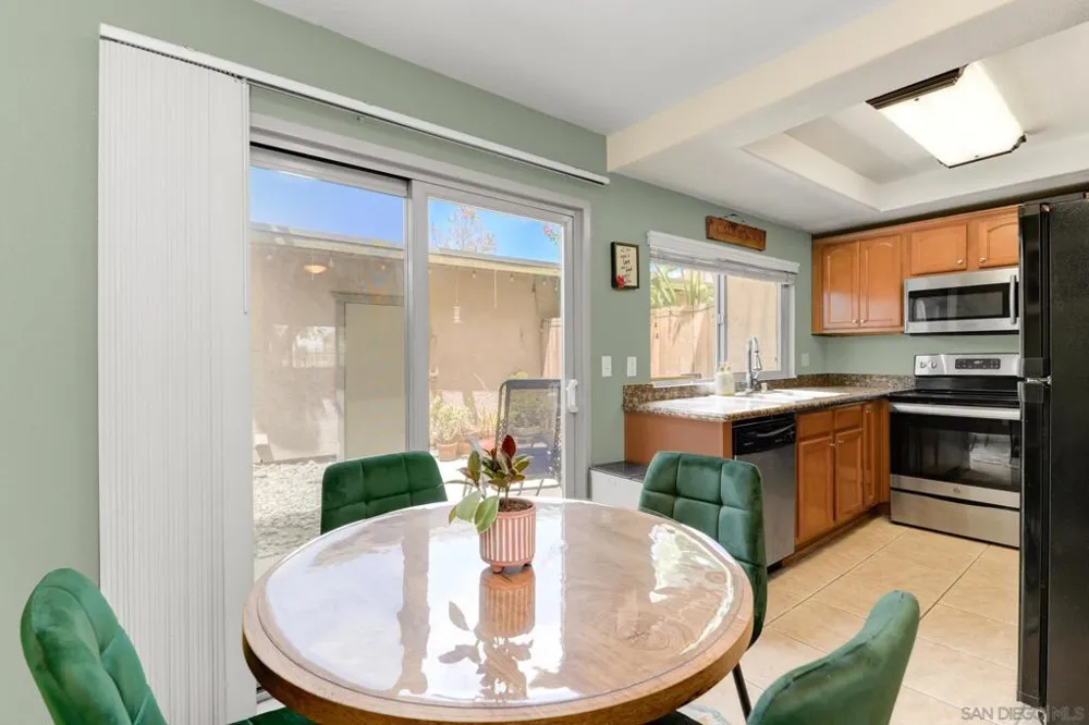1453 Broadway #C Escondido, CA 92026