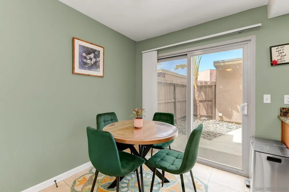 1453 Broadway #C Escondido, CA 92026