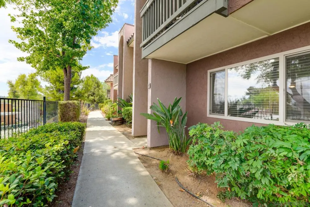 1453 Broadway #C Escondido, CA 92026