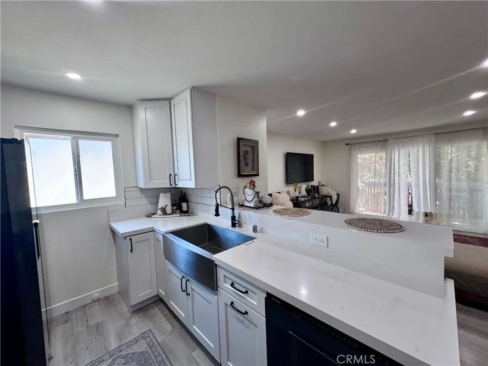 1072 Cabrillo Park #C Santa Ana, CA 92701