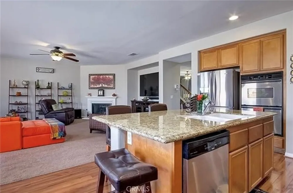 24967 Cliffrose Corona, CA 92883