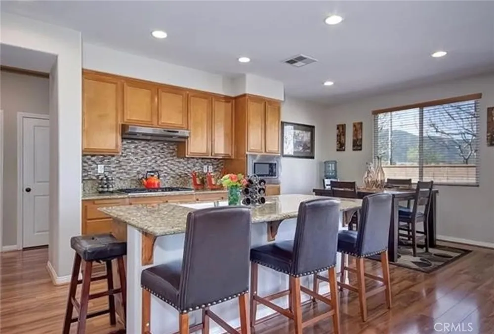 24967 Cliffrose Corona, CA 92883