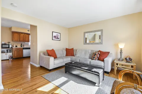 1001 Central Avenue #5