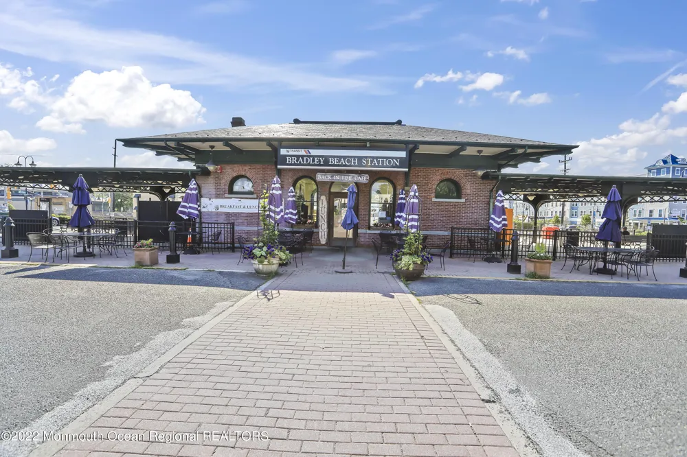 1001 Central Avenue #5 Bradley Beach, NJ 07720