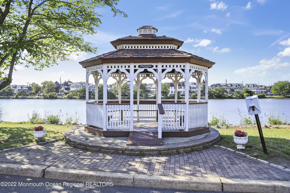 1001 Central Avenue #5 Bradley Beach, NJ 07720
