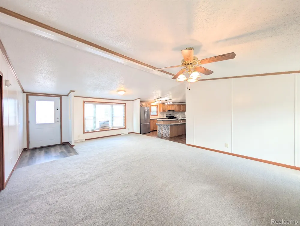 169 Post Branch Fenton City, MI 48430