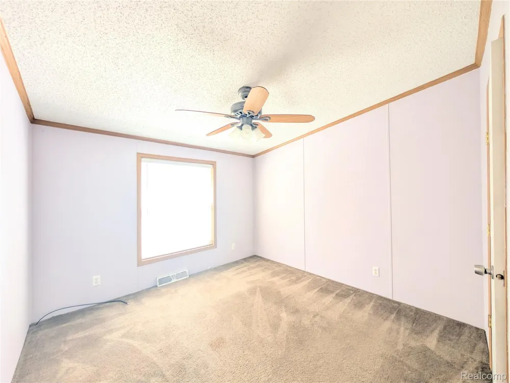 169 Post Branch Fenton City, MI 48430