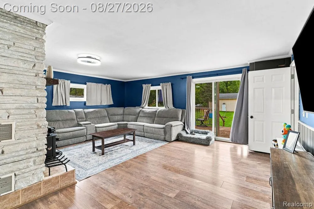 5363 Sitka Street Burton City, MI 48519