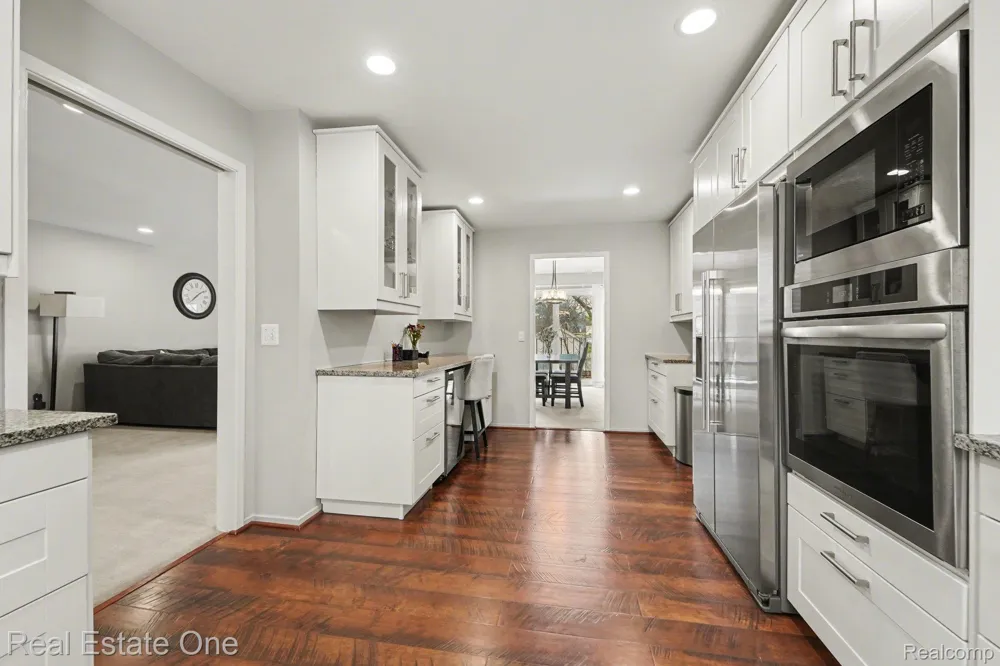 6463 Maple Hills Lane Bloomfield Hills City, MI 48301