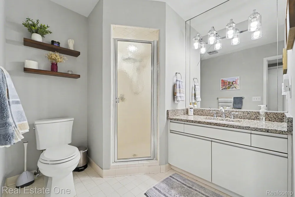6463 Maple Hills Lane Bloomfield Hills City, MI 48301